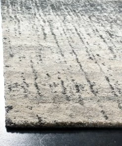 Outlet โ Safavieh Retro Collection RET2770 Rug, Black/Light Grey, 8' X 10' ๐งจ